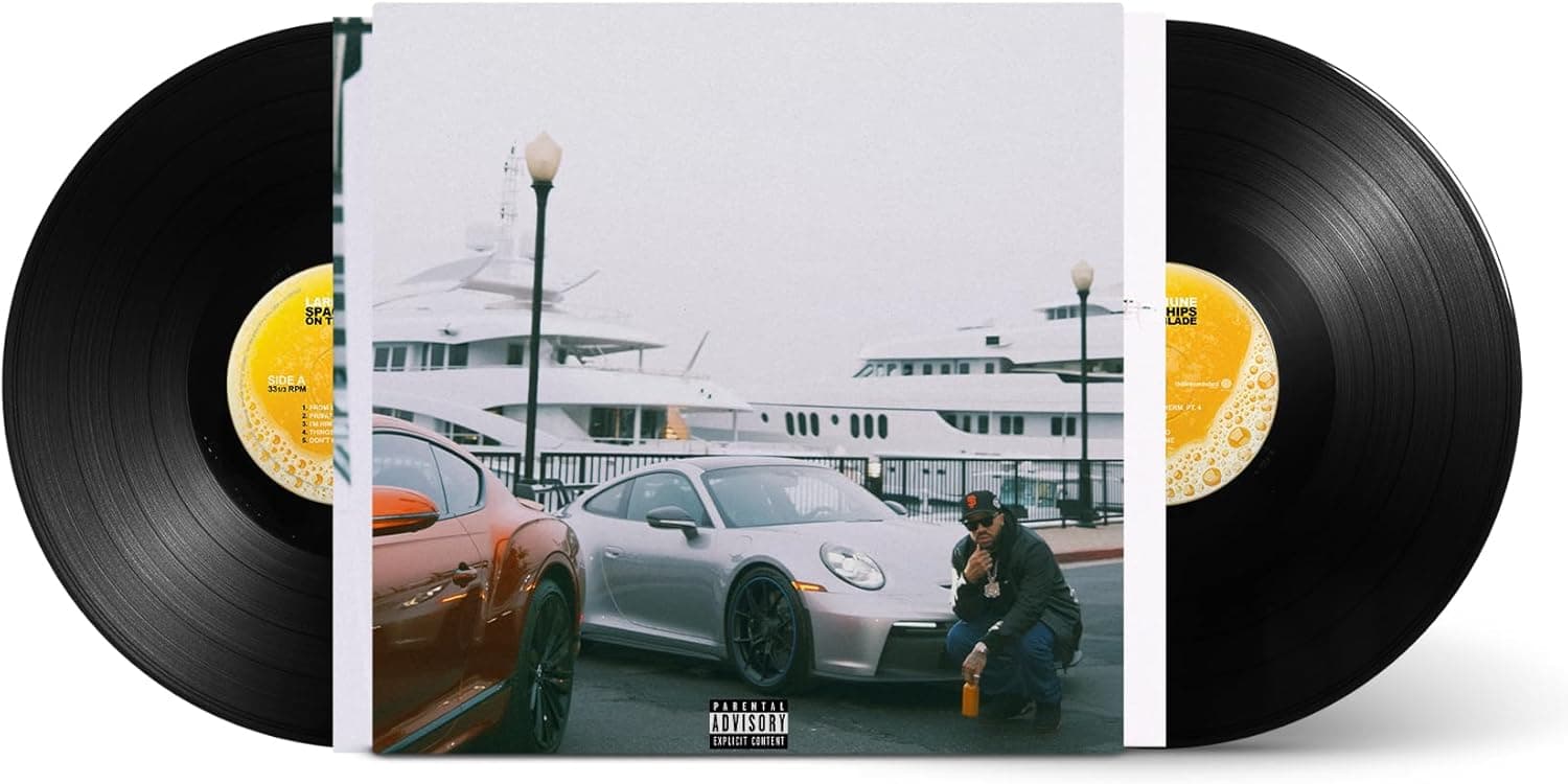 Spaceships on the Blade por Larry June — capa do álbum